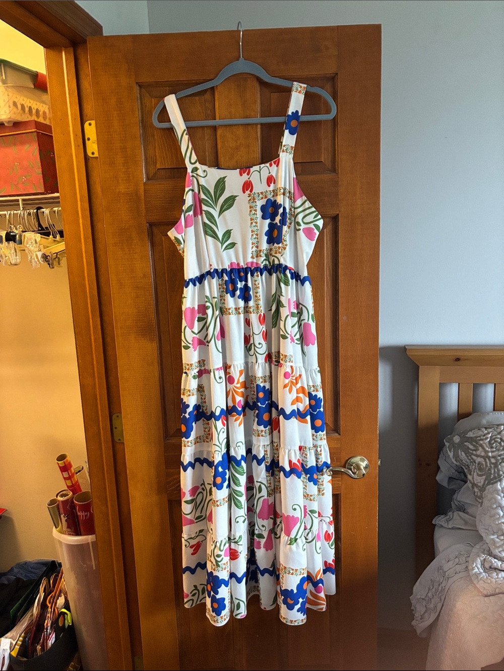 Women’s White Floral Tiered Sundress with Blue Accents Size 1X